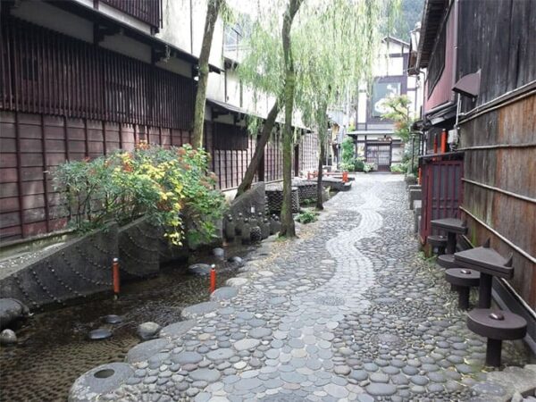 よーいドン いきなり日帰りツアー 岐阜県 郡上八幡 やなか水のこみち