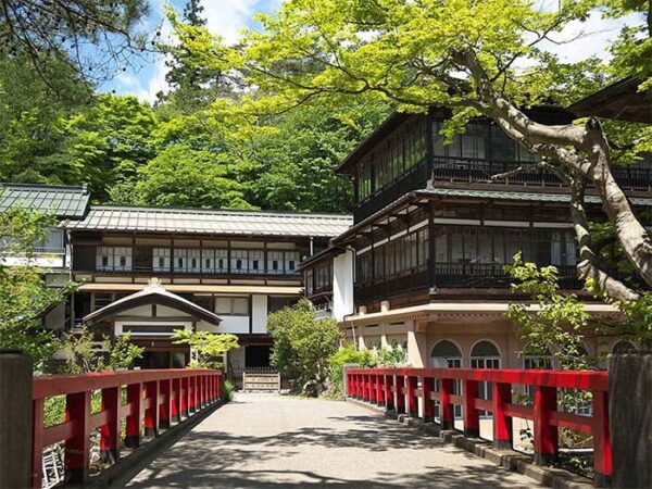 帰れマンデー見っけ隊 秘境路線バス旅 バスサンド 群馬 四万温泉 積善館